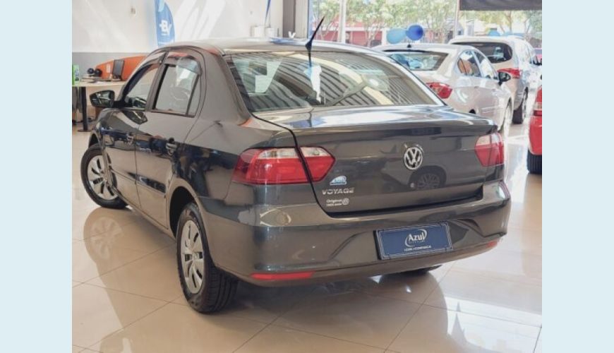 VOLKSWAGEN VOYAGE 1.0 MI 8V FLEX 4P MANUAL - CINZA - 2013 Foto 4 (Grande)