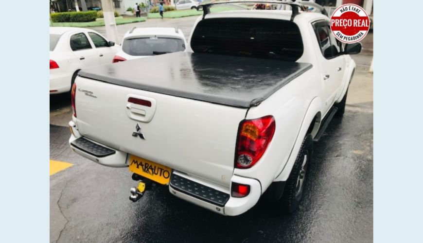 MITSUBISHI L200 TRITON 3.2 HPE 4X4 CD 16V TURBO INTERCOOLER DIESEL 4P AUT. - N/D - 2015 Foto 4 (Grande)