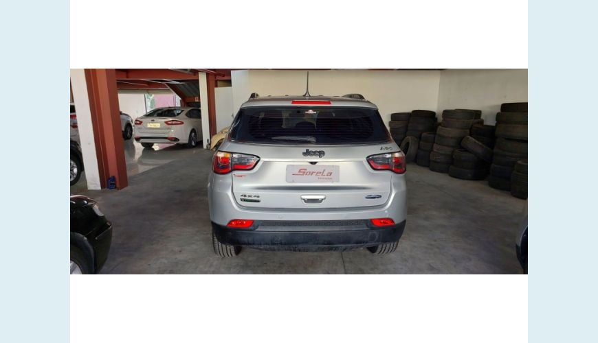 JEEP COMPASS 2.0 16V DIESEL LONGITUDE 4X4 AUT. - N/D - 2018 Foto 4 (Grande)