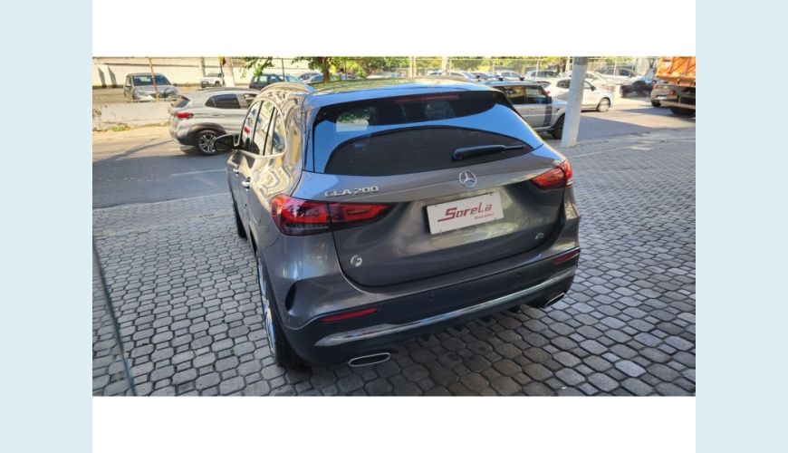 MERCEDES-BENZ GLA 200 1.3 GCI AMG LINE 7G-DCT - N/D - 2022 Foto 4 (Grande)
