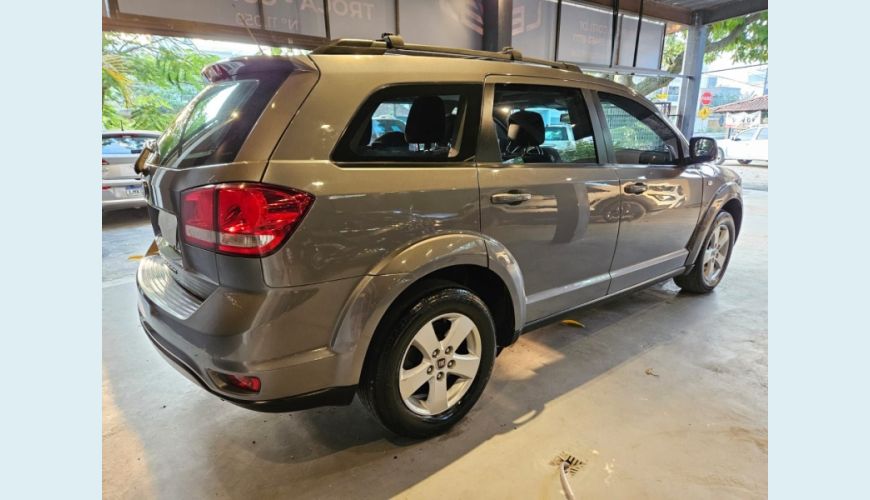 FIAT FREEMONT 2.4 PRECISION 16V 4P AUT. - N/D - 2012 Foto 4 (Grande)