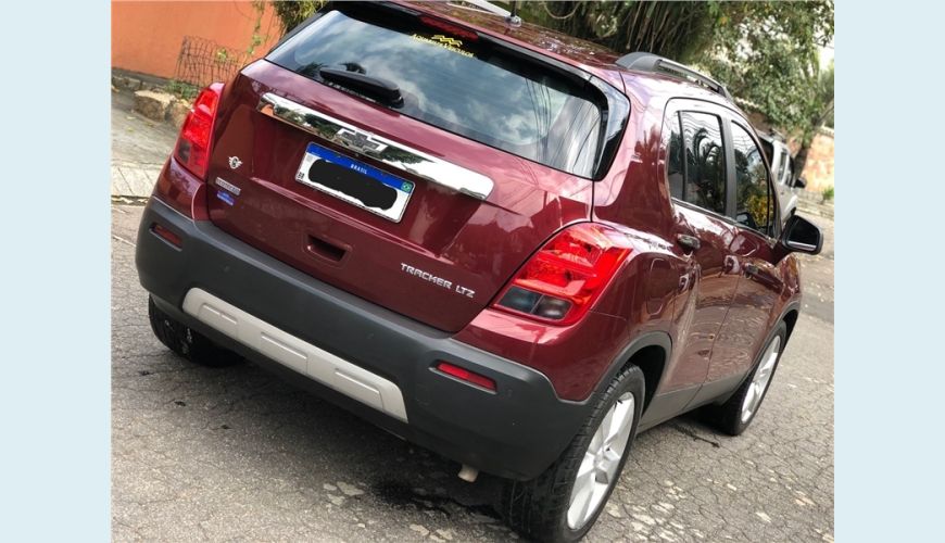 CHEVROLET TRACKER 1.8 MPFI LTZ 4X2 16V FLEX 4P AUT. - N/D - 2014 Foto 4 (Grande)