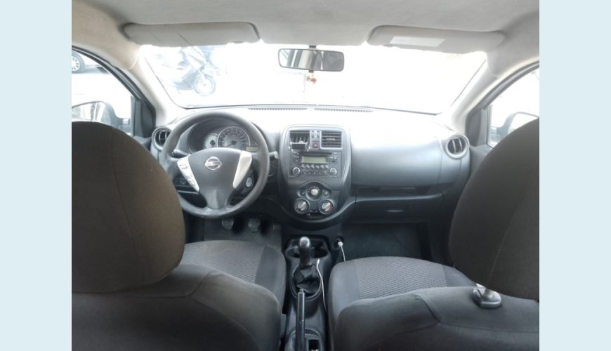 NISSAN VERSA 1.0 12V FLEX 4P MANUAL - N/D - 2019 Foto 4 (Grande)
