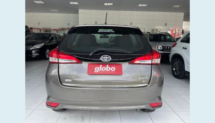TOYOTA YARIS 1.3 16V FLEX XL MANUAL - CINZA - 2019 Foto 4 (Grande)