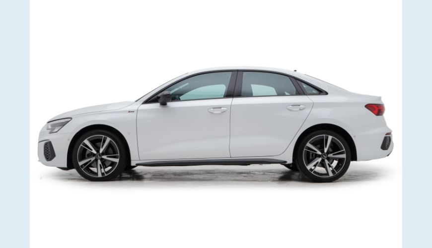 AUDI A3 2.0 40 TFSI MHEV SEDAN PERFORMANCE BLACK S-TRONIC - BRANCO - 2022 Foto 4 (Grande)