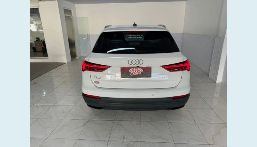 AUDI Q3 1.4 35 TFSI PRESTIGE S TRONIC - BRANCO - 2021 Foto 4 (Grande)