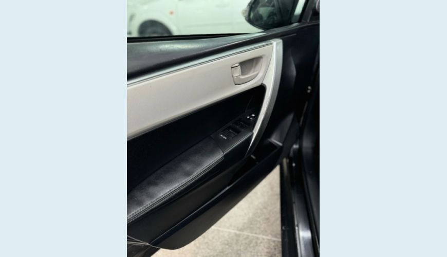 TOYOTA COROLLA 2.0 XEI 16V FLEX 4P AUT. - PRETO - 2015 Foto 4 (Grande)