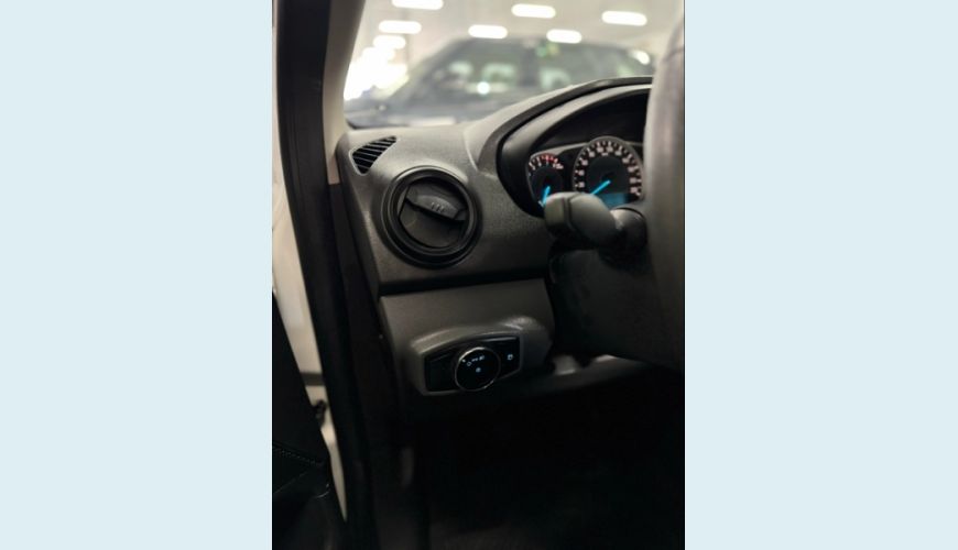 FORD KA 1.0 TI-VCT FLEX SE MANUAL - BRANCO - 2016 Foto 4 (Grande)