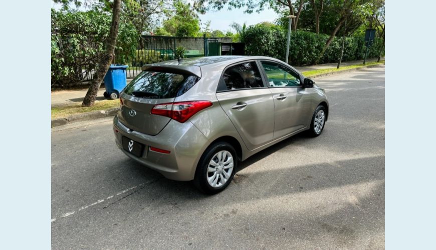 HYUNDAI HB 20 1.0 COMFORT 12V FLEX 4P MANUAL - N/D - 2018 Foto 4 (Grande)