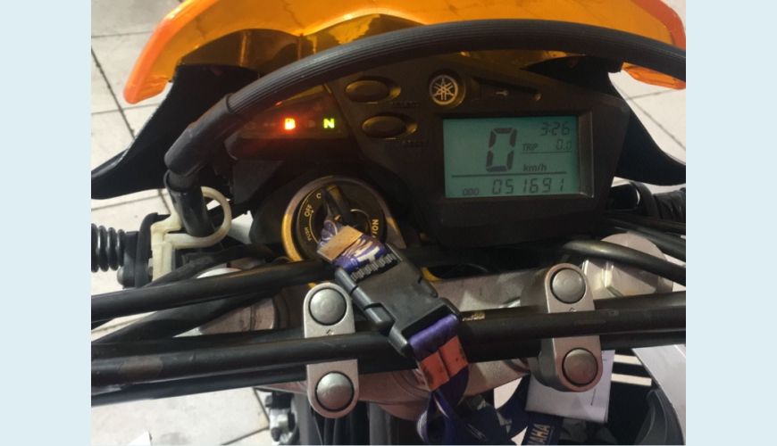 YAMAHA XT 660 R - BRANCO - 2013 Foto 4 (Grande)