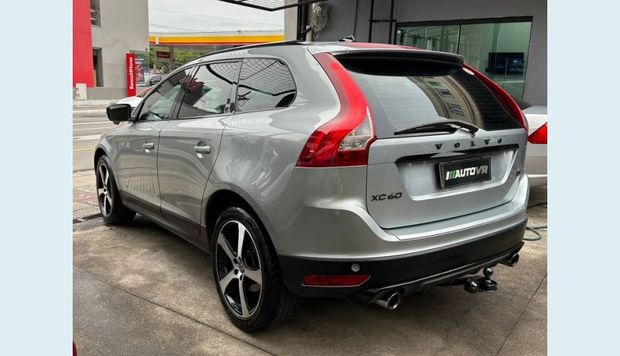 VOLVO XC 60 T-5 R-DESIGN 2.0 FWD 5P - PRATA - 2015 Foto 4 (Grande)