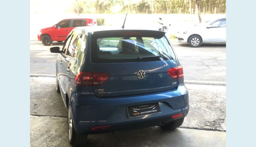 VOLKSWAGEN FOX COMFORTLINE 1.6 FLEX 8V 5P - AZUL - 2016 Foto 4 (Grande)