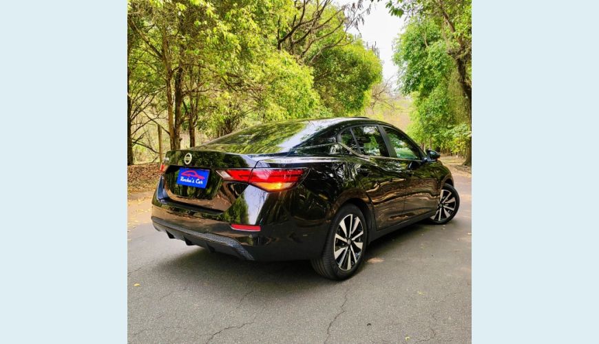NISSAN SENTRA 2.0 CVT EXCLUSIVE - PRETO - 2023 Foto 4 (Grande)