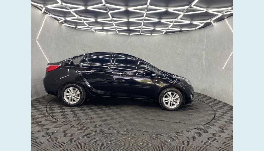 HYUNDAI HB 20S 1.6 PREMIUM AUT. FLEX - PRETO - 2014 Foto 4 (Grande)