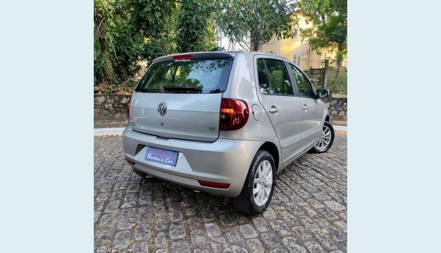 VOLKSWAGEN FOX I-TREND 1.6 MANUAL - PRATA - 2014 Foto 4 (Grande)