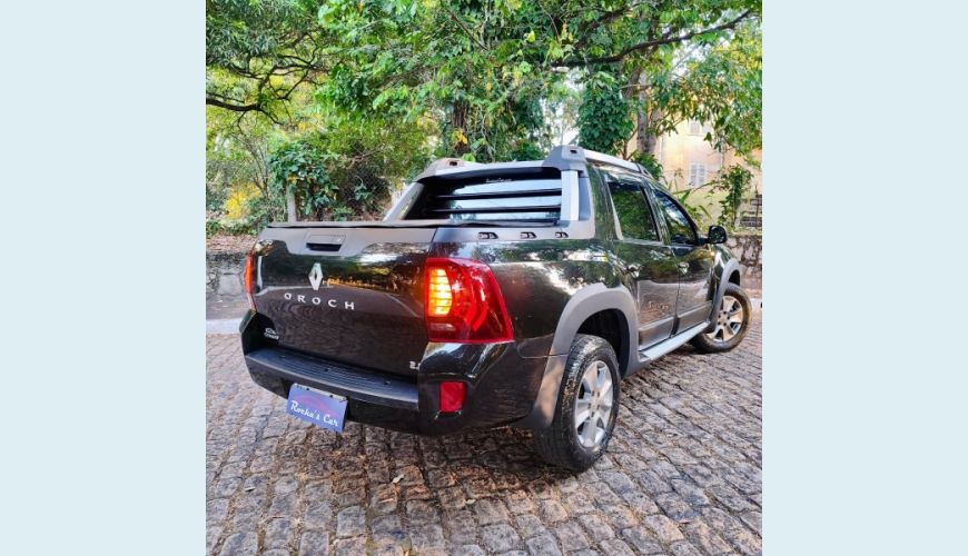 RENAULT DUSTER OROCH DYNAMIQUE 2.0 MANUAL - PRETO - 2016 Foto 4 (Grande)