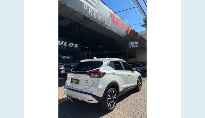 NISSAN KICKS - BRANCO - 2024 Foto 4 (Grande)