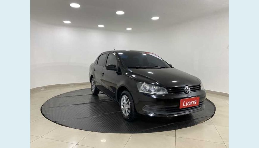 VOLKSWAGEN VOYAGE (G6) 1.0 TEC TOTAL FLEX - PRETO - 2013 Foto 4 (Grande)