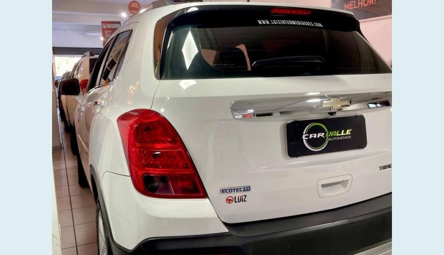 CHEVROLET TRACKER LTZ AT - BRANCO - 2015 Foto 4 (Grande)