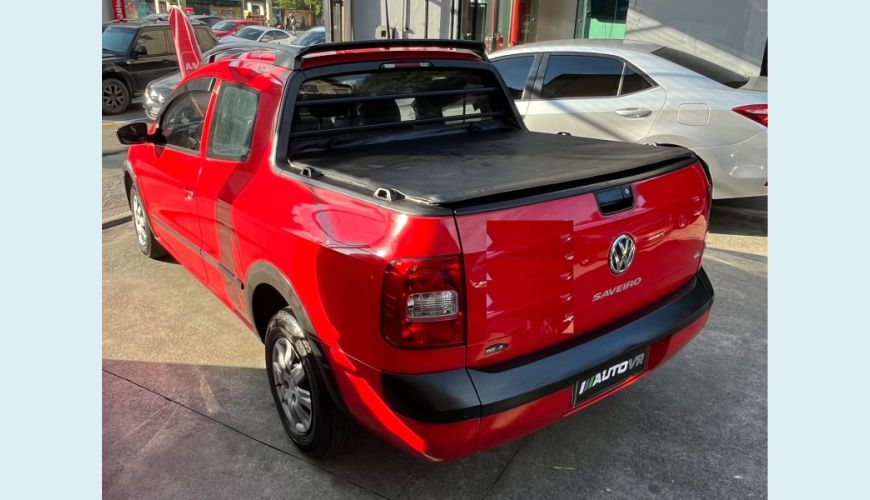 VOLKSWAGEN SAVEIRO TRENDLINE 1.6 T.FLEX 8V CD - VERMELHO - 2015 Foto 4 (Grande)