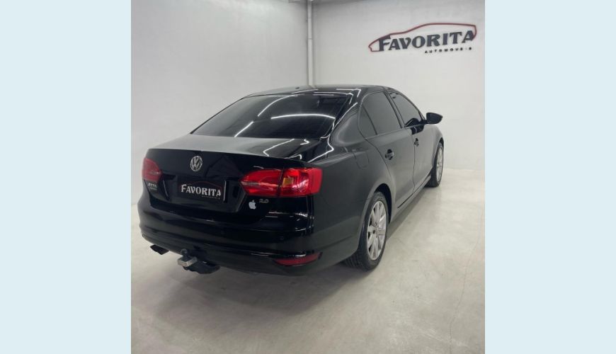 VOLKSWAGEN JETTA 2.0 - PRETO - 2012 Foto 4 (Grande)