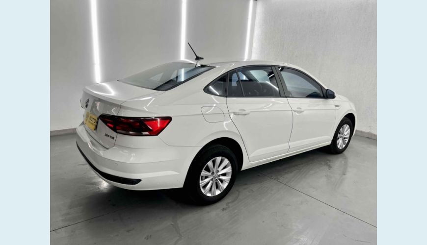 VOLKSWAGEN VIRTUS - BRANCO - 2022 Foto 4 (Grande)