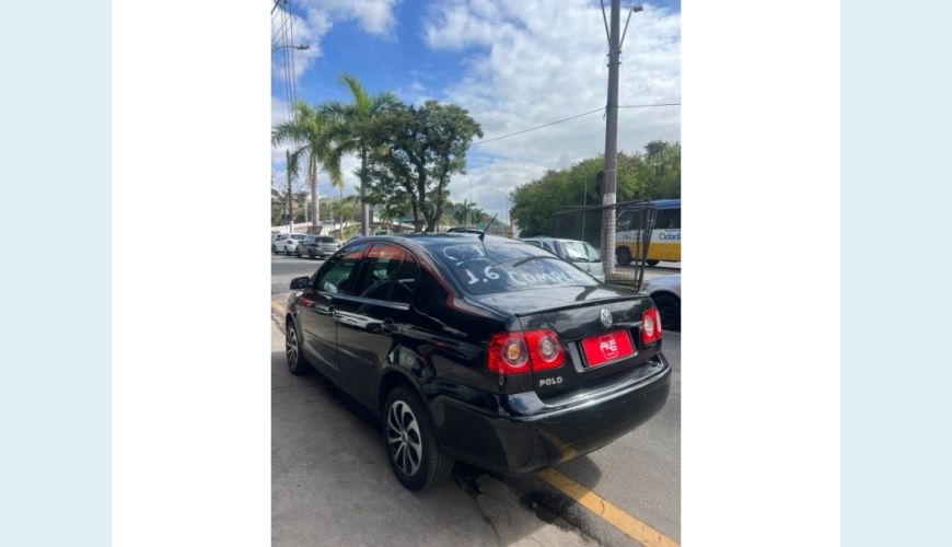 VOLKSWAGEN POLO SEDAN - PRETO - 2009 Foto 4 (Grande)