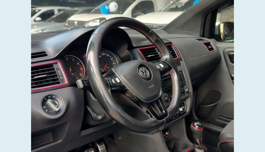VOLKSWAGEN FOX - PRETO - 2016 Foto 4 (Grande)
