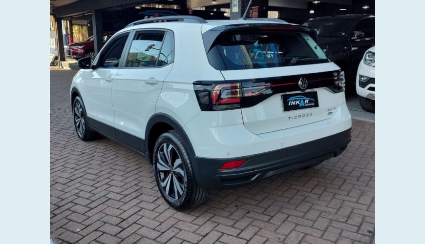 VOLKSWAGEN T-CROSS - BRANCO - 2024 Foto 4 (Grande)