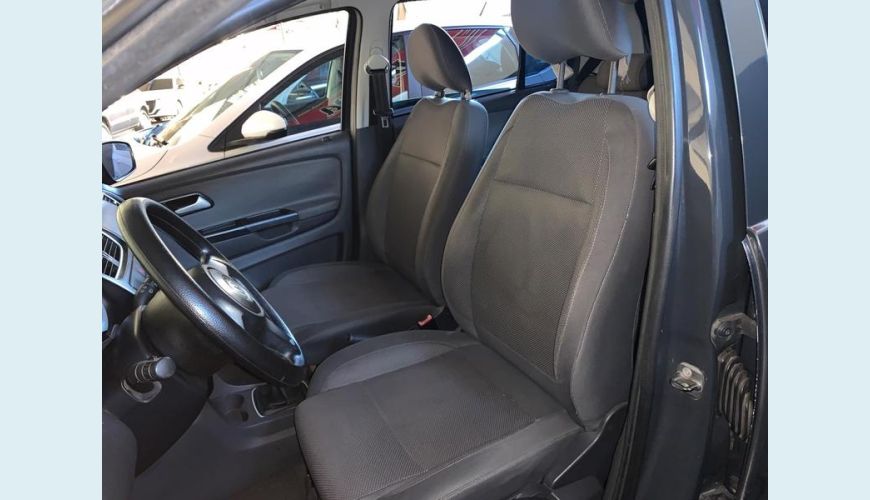VOLKSWAGEN FOX 1.0 GII - CINZA - 2011 Foto 4 (Grande)