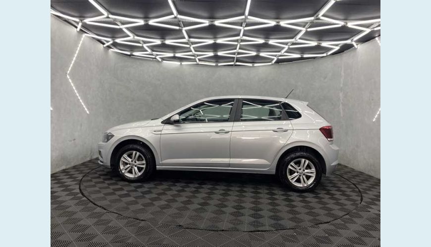 VOLKSWAGEN POLO 1.0 200 TSI COMFORTLINE AUT. FLEX - PRATA - 2019 Foto 4 (Grande)