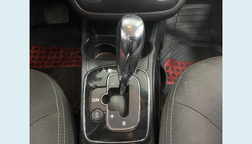 FIAT LINEA BLACKMOTION 1.8 16V FLEX - PRETO - 2016 Foto 4 (Grande)