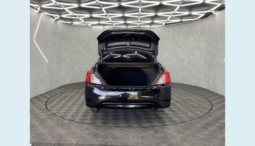 NISSAN VERSA 1.0 12V FLEX - PRETO - 2019 Foto 4 (Grande)
