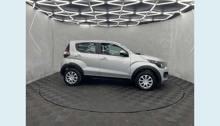 FIAT MOBI LIKE 1.0 FLEX - PRATA - 2023 Foto 4 (Grande)