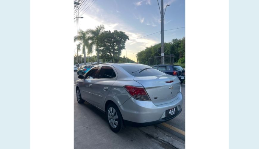 CHEVROLET PRISMA - PRATA - 2014 Foto 4 (Grande)