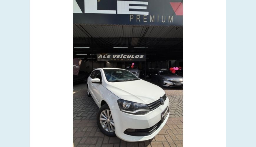 VOLKSWAGEN VOYAGE - BRANCO - 2015 Foto 4 (Grande)