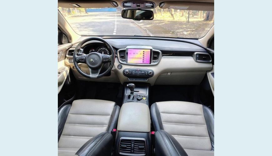 KIA SORENTO 3.3EX3 G27 - PRETO - 2016 Foto 4 (Grande)