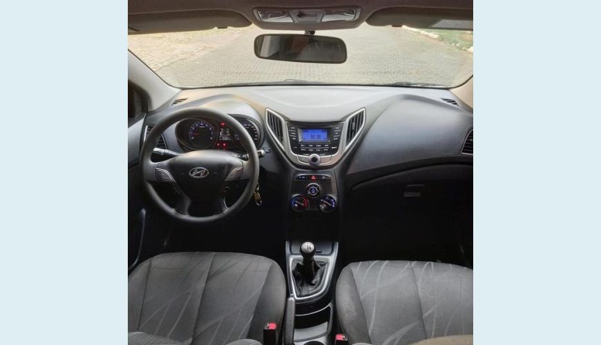 HYUNDAI HB 20 1.0M COMFOR - BRANCO - 2015 Foto 4 (Grande)