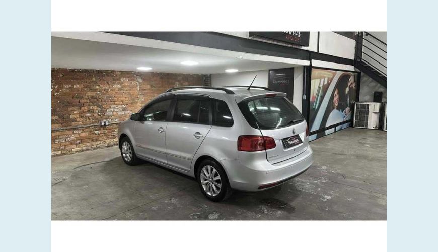 VOLKSWAGEN SPACEFOX SPORTLINE 1.6 8V FLEX - BRANCO - 2011 Foto 4 (Grande)