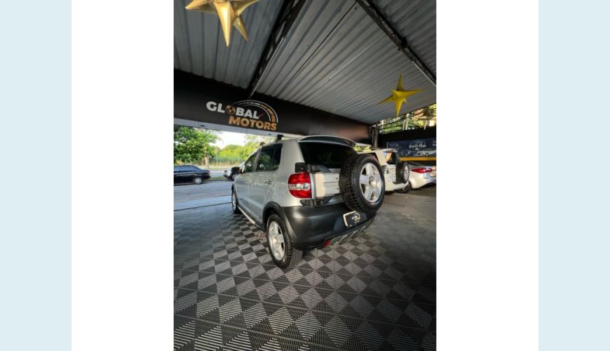 VOLKSWAGEN CROSSFOX - PRATA - 2009 Foto 4 (Grande)