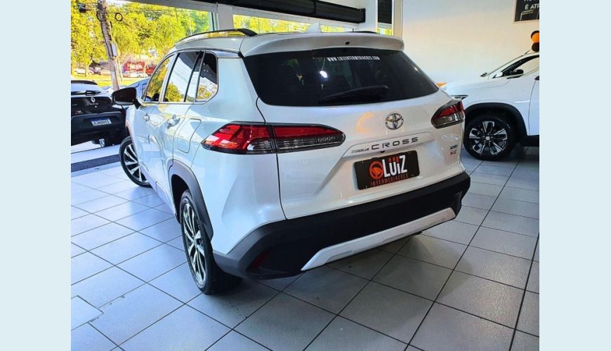 TOYOTA CCROSS XRE 20 - BRANCO - 2023 Foto 4 (Grande)