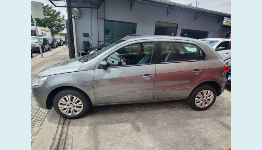 VOLKSWAGEN GOL 1.0 FLEX 12V 5P - CINZA - 2013 Foto 4 (Grande)