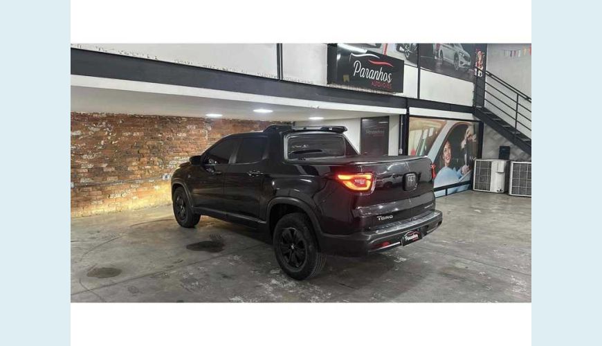 FIAT TORO FREEDOM 1.8 AT6 4X2 FLEX - PRETO - 2017 Foto 4 (Grande)