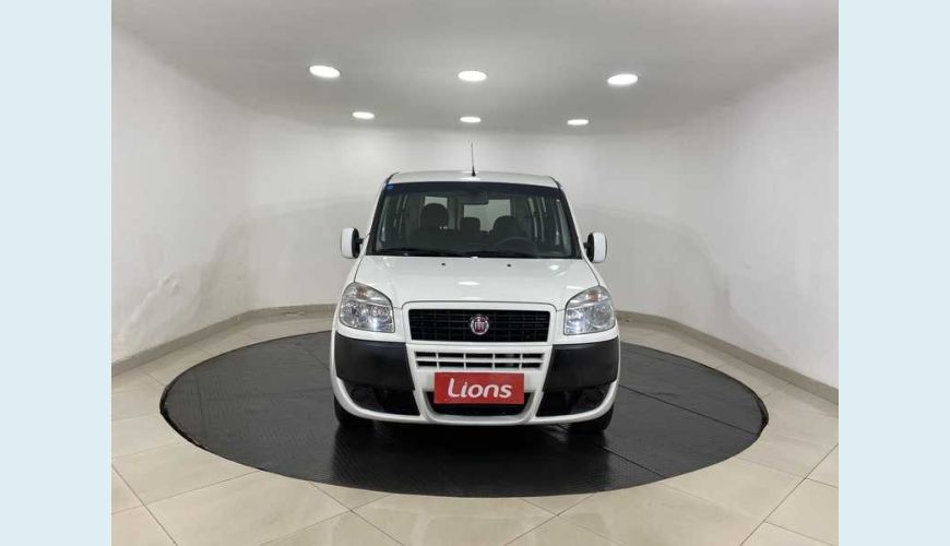 FIAT DOBLO ESSENCE 1.8 5L FLEX - BRANCO - 2018 Foto 4 (Grande)