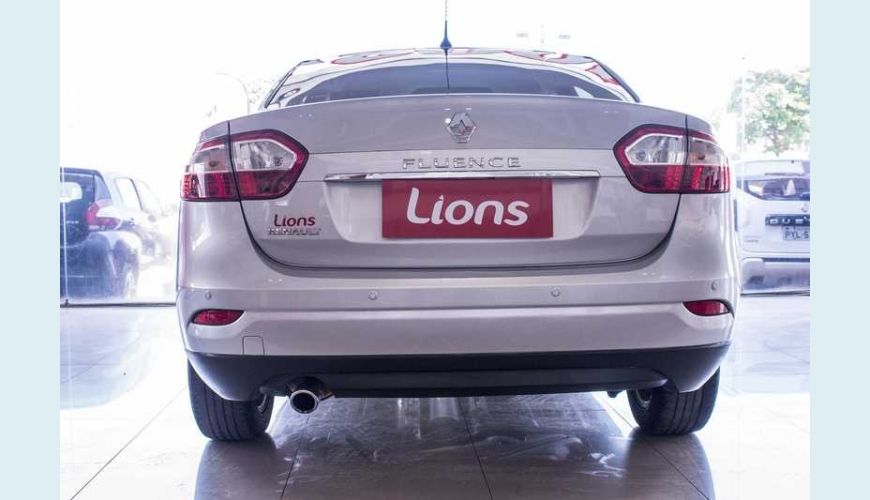 RENAULT FLUENCE 2.0 16V DYNAMIQUE PLUS X-TRONIC FLEX - PRATA - 2016 Foto 4 (Grande)
