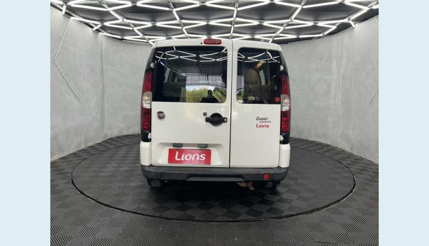 FIAT DOBLO ESSENCE 1.8 16V FLEX - BRANCO - 2021 Foto 4 (Grande)