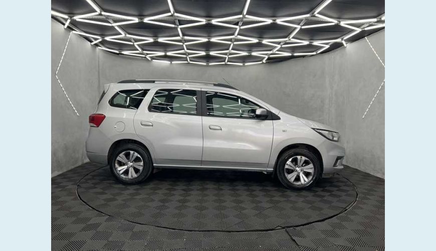 CHEVROLET SPIN PREMIER 1.8 (AUT.) - PRATA - 2023 Foto 4 (Grande)