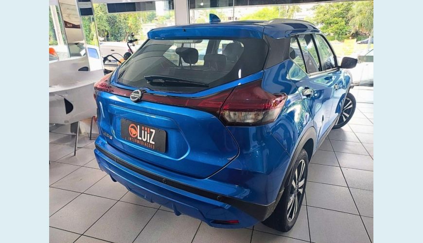 NISSAN KICKS EXCLUSIVE CVT - AZUL - 2022 Foto 4 (Grande)