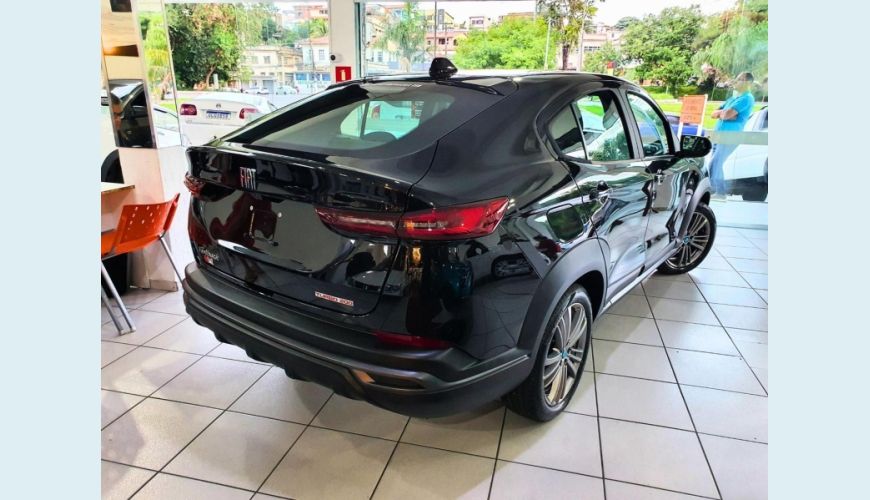FIAT FASTBACK 1.0 200 TURBO FLEX AUT - PRETO - 2025 Foto 4 (Grande)