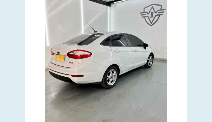 FORD FIESTA - BRANCO - 2014 Foto 4 (Grande)